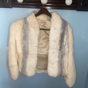 Gorgeous Vintage Authentic Rabbit Fur White Coat Size Small Jacket
